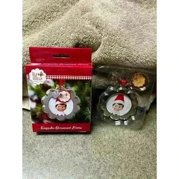 Elf on the Shelf Keepsake Ornament Feamr - Picture 2 of 3